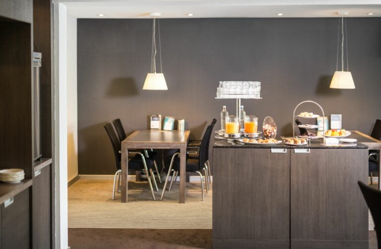 flexwerken in het business point bij Postillion Hotel Amersfoort Veluwemeer
